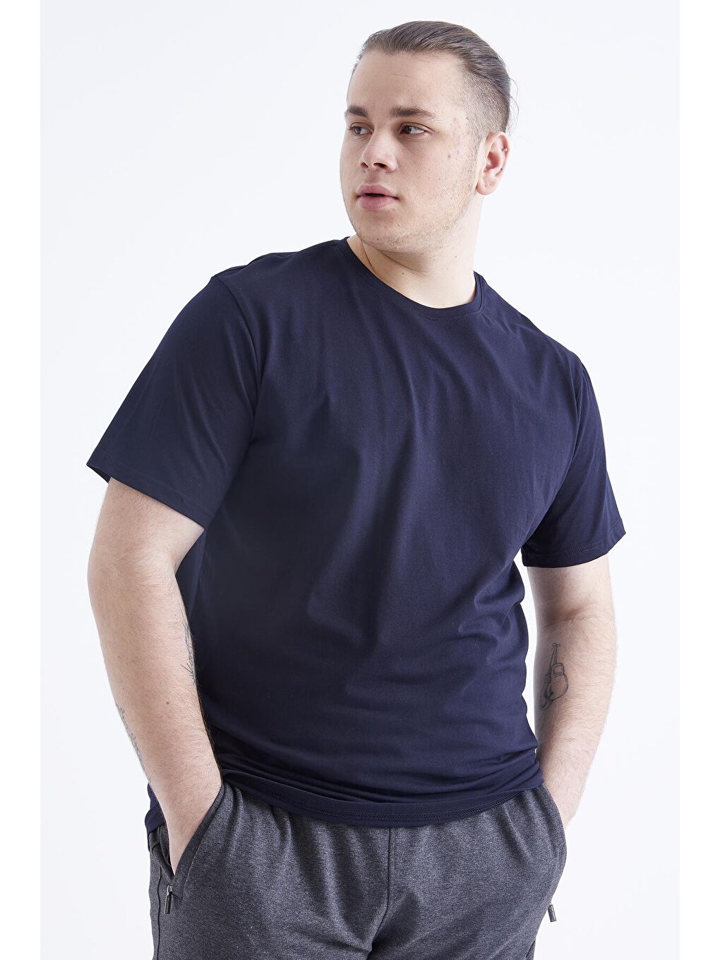 Lacivert Basic Kısa Kol O Yaka  Erkek Büyük Beden Tişört - 88072-2
