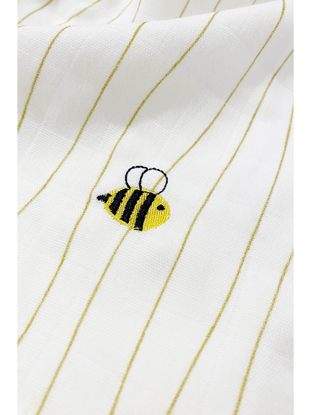Beyaz Happy Bee Nakışlı 100% Pamuk Müslin Örtü Seti (90x90 CM 2'Lİ)-2