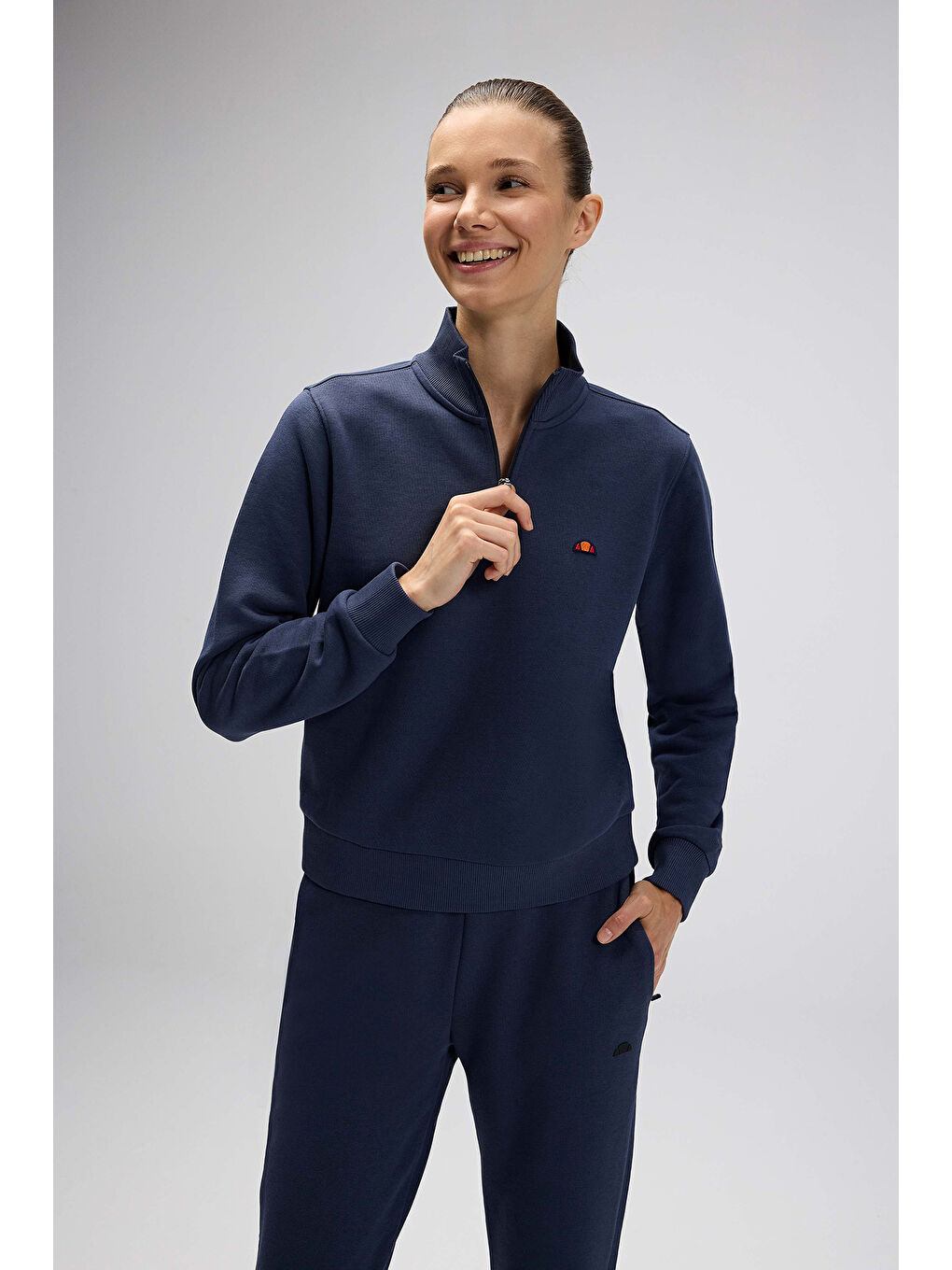 Lacivert Pamuklu Regular Fit Yarım Fermuarlı Dik Yaka Kadın Sweat EF557-NV