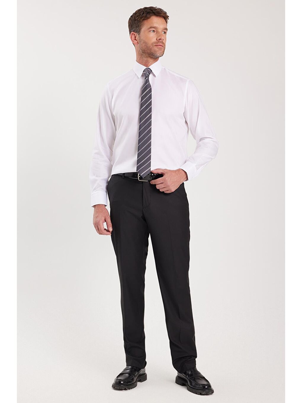 Regular Fit Beyaz Non-Iron %100 Pamuk Doğa Dostu Ekoteks Belgeli Ütü Gerektirmez Gömlek-1