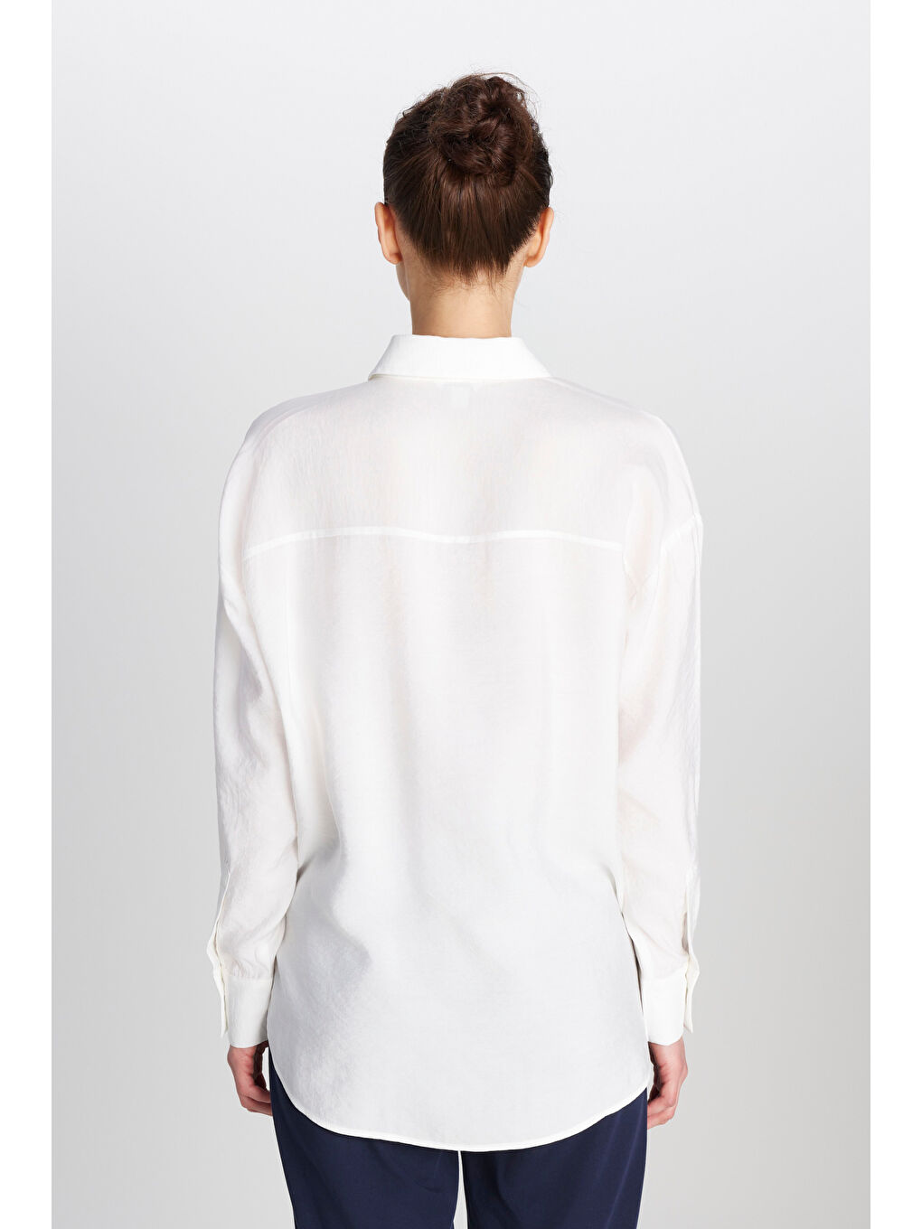 Loose Fit Rahat Kesim Beyaz Gömlek-4