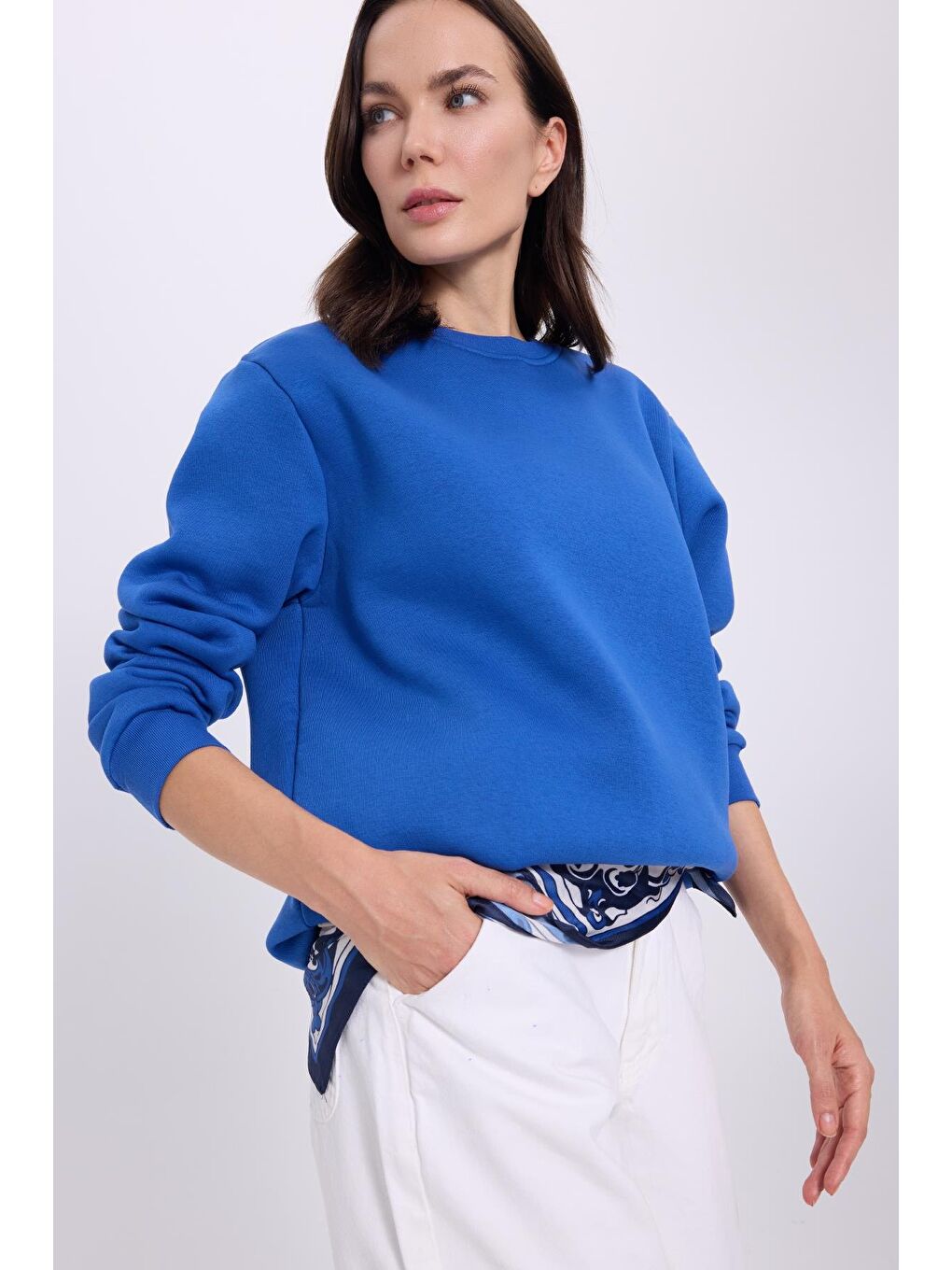 Lacivert Kadın Oversize Geniş Kesim Pamuklu 3 İplik İçi Polarlı Basic Mavi Bisiklet Yaka Sweatshirt-1