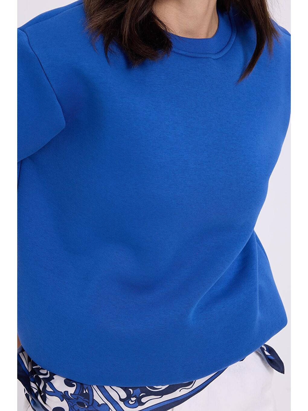 Lacivert Kadın Oversize Geniş Kesim Pamuklu 3 İplik İçi Polarlı Basic Mavi Bisiklet Yaka Sweatshirt-2