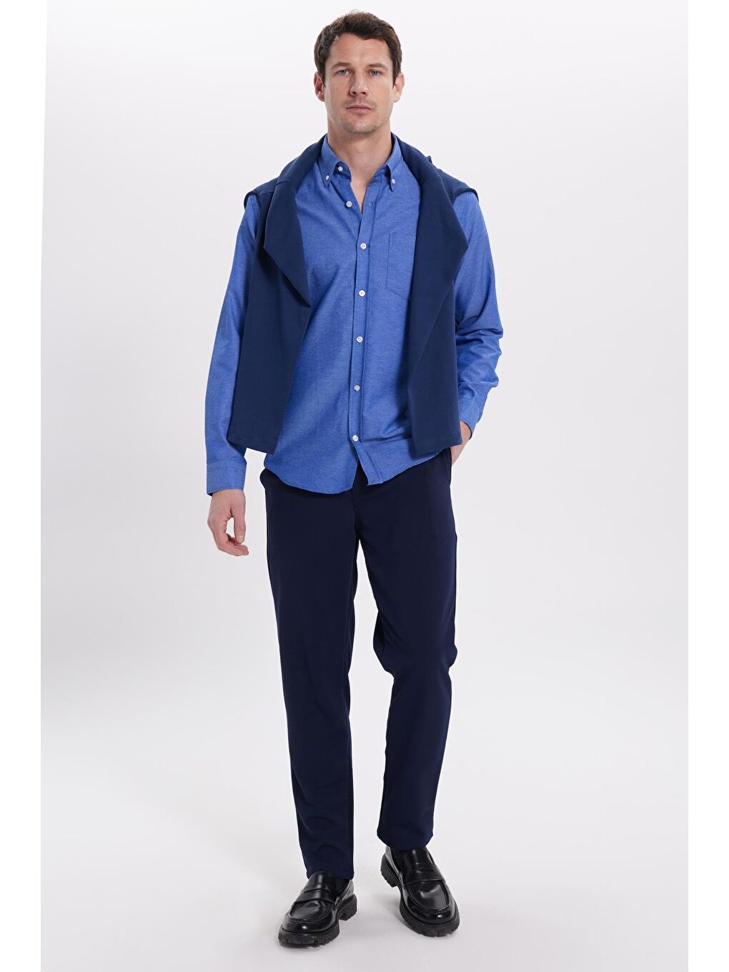 Erkek Regular Fit Klasik Kesim Düz Yaka Düğmeli Cepli Saks Mavi Gömlek-3