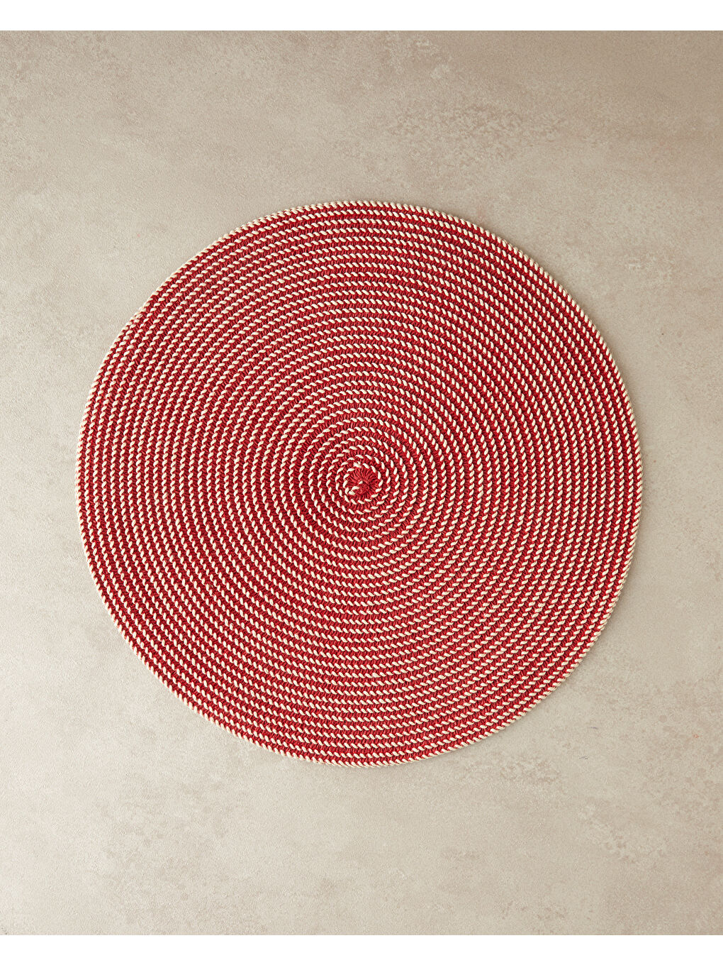 Fiora Polyester Amerikan Servis Kırmızı