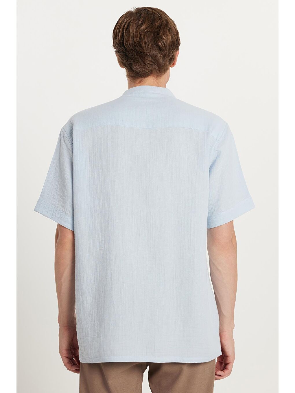 Erkek Relax Fit Rahat Kesim %100 Pamuk Müslin Kumaş Kısa Kollu Spor Hakim Yaka Mavi Gömlek-4