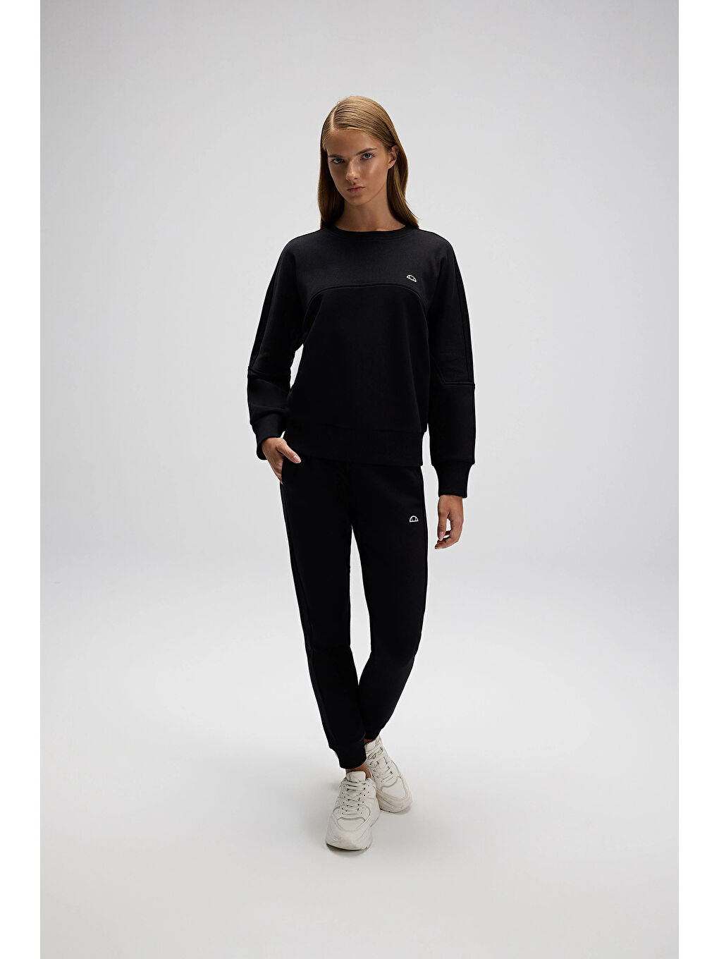 Siyah Pamuklu Regular Fit Normal Bel Ribanalı Paça Kadın Eşofman Altı EF568-BK-2