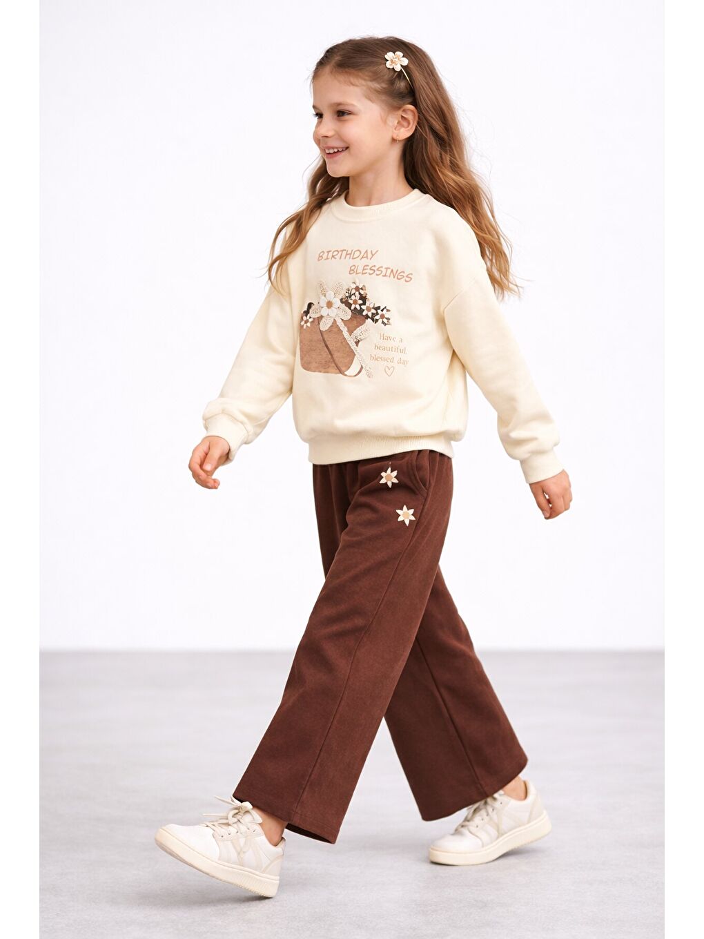 Ekru Krem Papatya Nakış Detaylı Jean Pantolonlu Kız Çocuk 2li Takım 23520-2