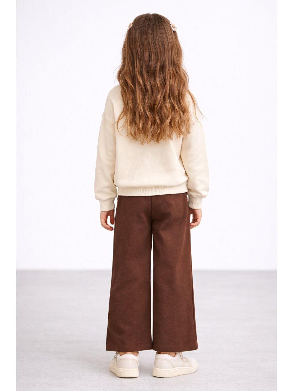 Ekru Krem Papatya Nakış Detaylı Jean Pantolonlu Kız Çocuk 2li Takım 23520-4