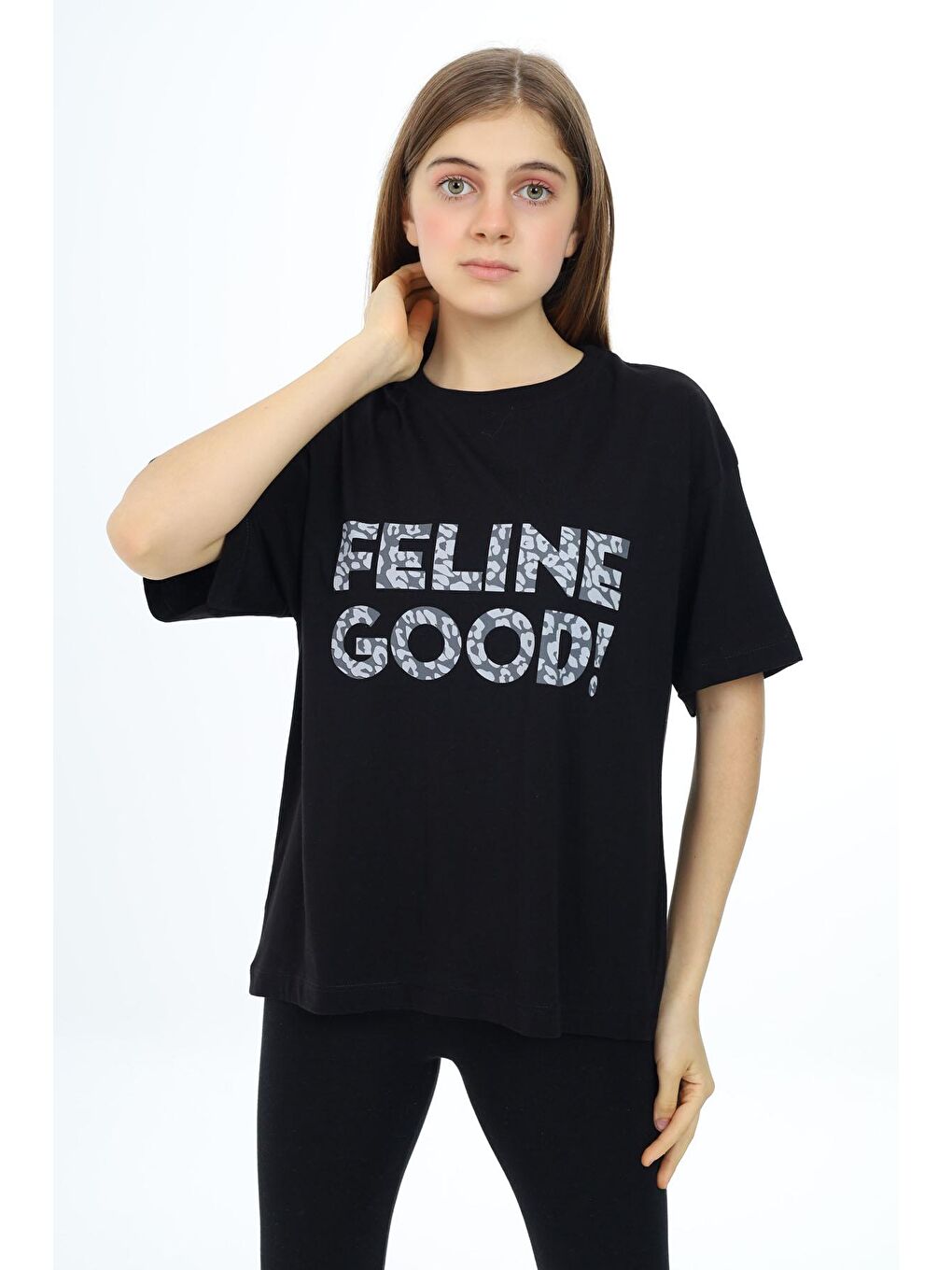 Siyah Leopar Desenli Yazılı Bisiklet Yaka Kız T-shirt 17779