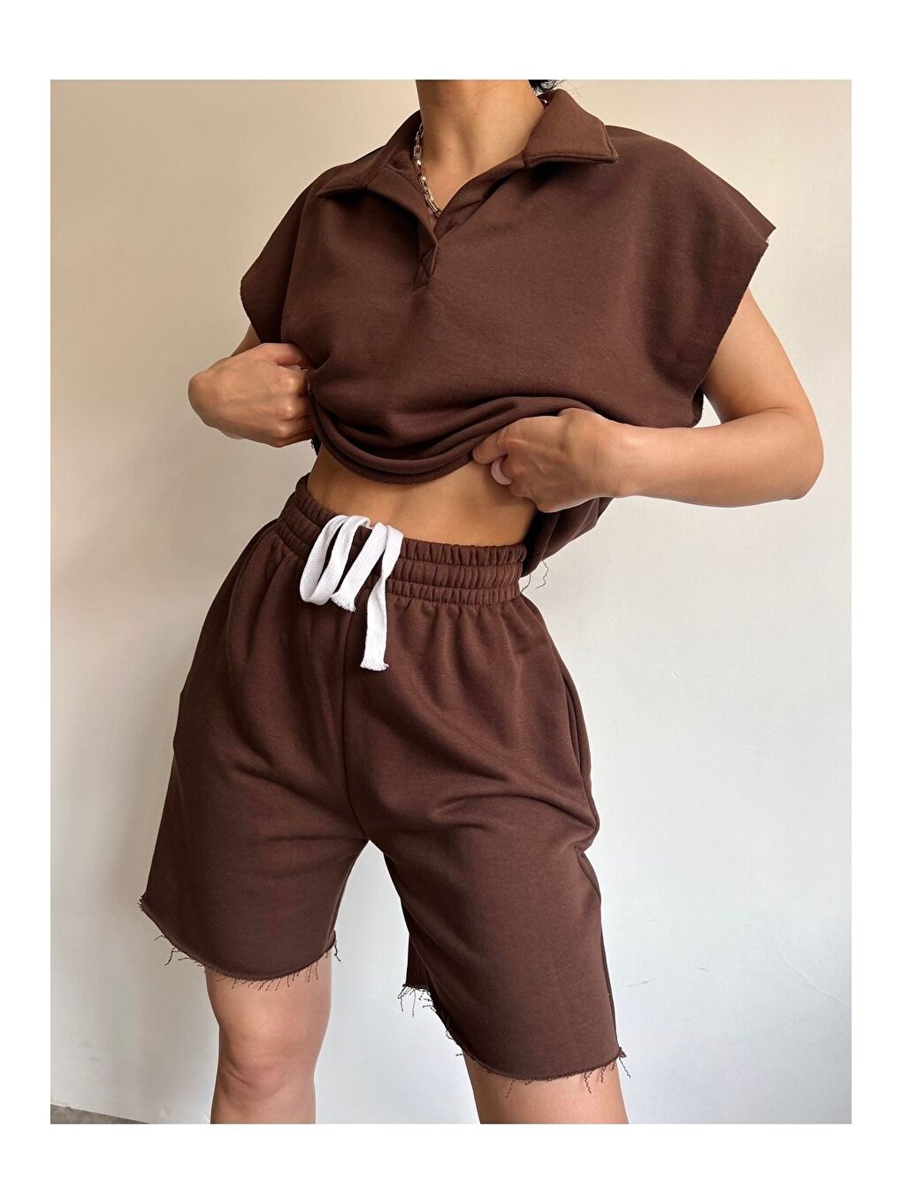 Kahverengi Polo Yaka Kahve Şort Takım-2