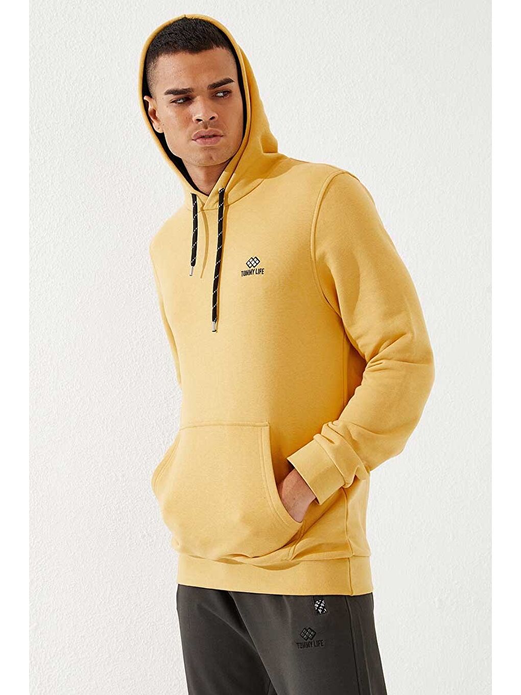 Sarı Hardal Kanguru Cep Standart Kalıp Kapüşonlu  Erkek Hoodie - 87872-3