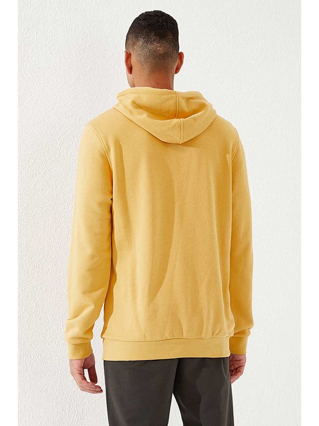 Sarı Hardal Kanguru Cep Standart Kalıp Kapüşonlu  Erkek Hoodie - 87872-4