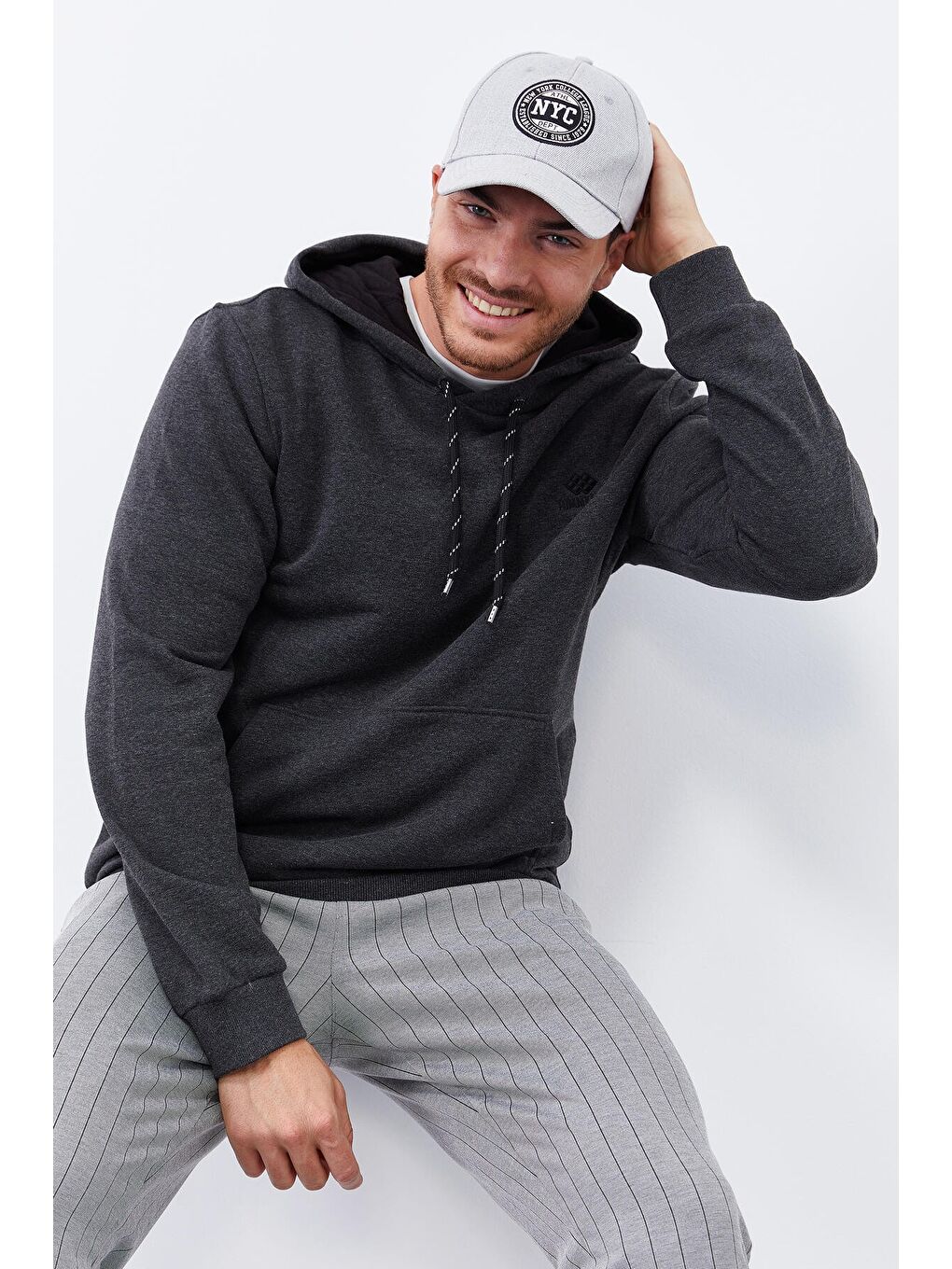 Antrasit Melanj Kanguru Cep Standart Kalıp Kapüşonlu  Erkek Hoodie - 87872