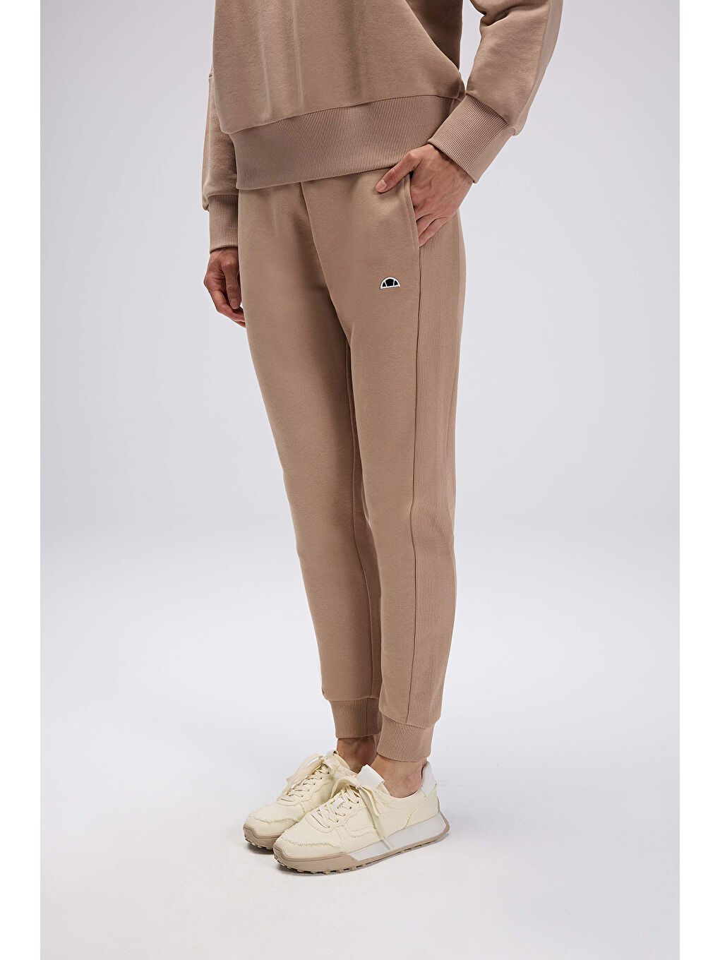 Bej Pamuklu Regular Fit Normal Bel Ribanalı Paça Kadın Eşofman Altı EF568-BG