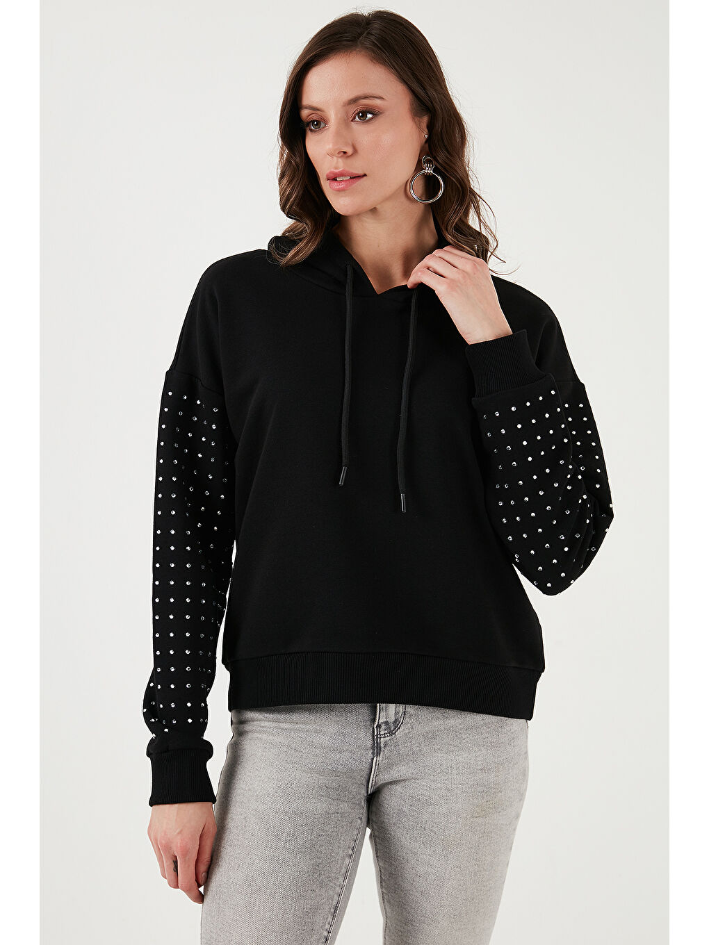 Fashion Friends Siyah Pamuk Karışımlı Regular Fit Kapüşonlu Yaka Taş Detaylı Kadın Sweat 24K0390K1