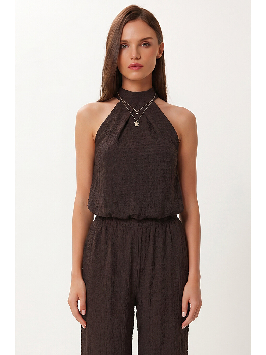 Kahverengi Halter Yaka Bluz Pantolon Krinkıl Takım KAHVERENGİ LFW0027-3