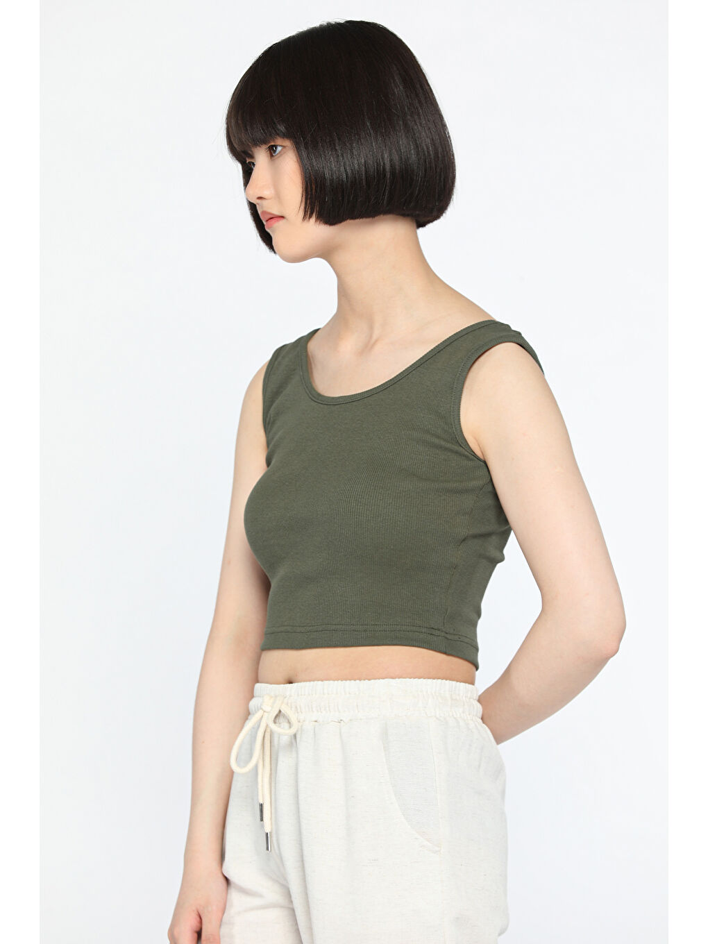 GÜLSELİ Haki Kalın Askılı Elastanlı Kadın Kaşkorse Crop Tops Bluz - 1