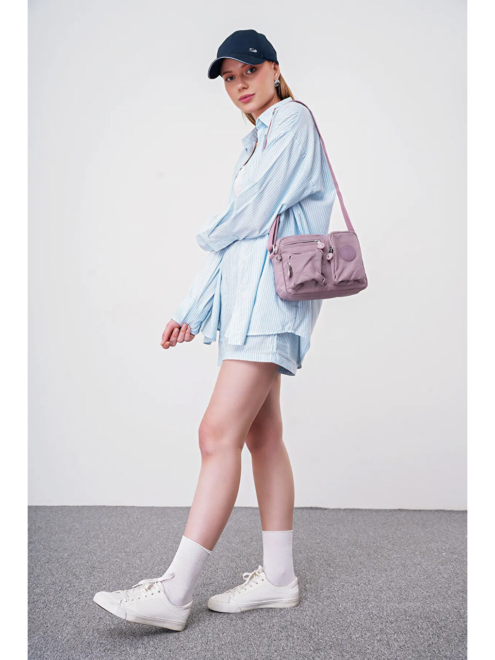 Lila Çok Gözlü Çapraz Askılı Kadın Çanta BHPC6005