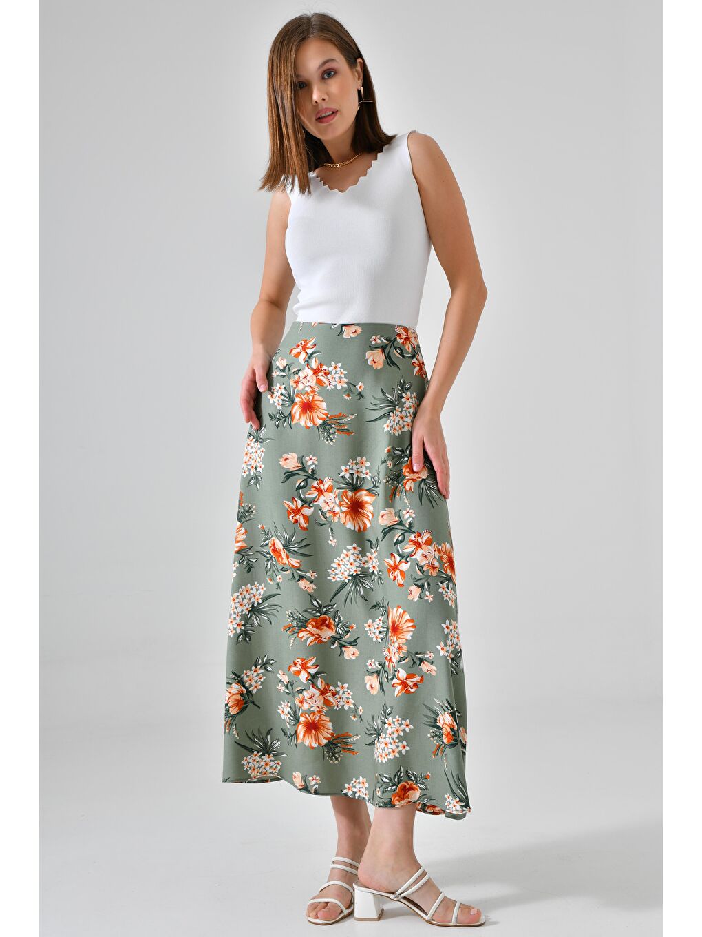 Yeşil Mint Çiçekli Kadın A Kesim Normal Bel Çiçek Desenli Midi Dokuma Etek - Viskon-5