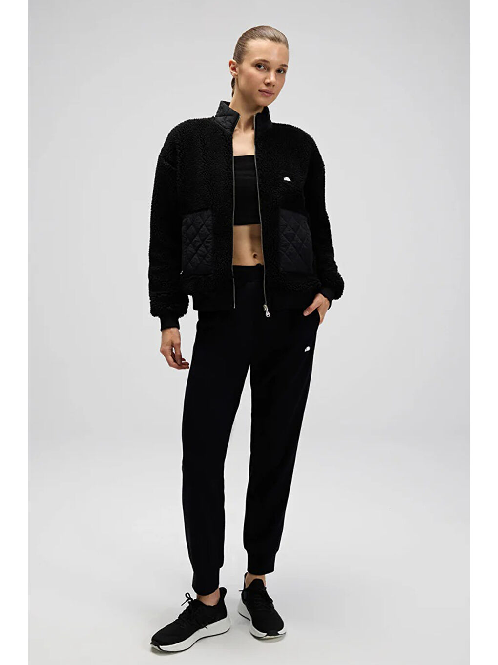 Siyah Pamuklu Regular Fit Normal Bel Ribanalı Paça Kadın Eşofman Altı EF532-BK-1