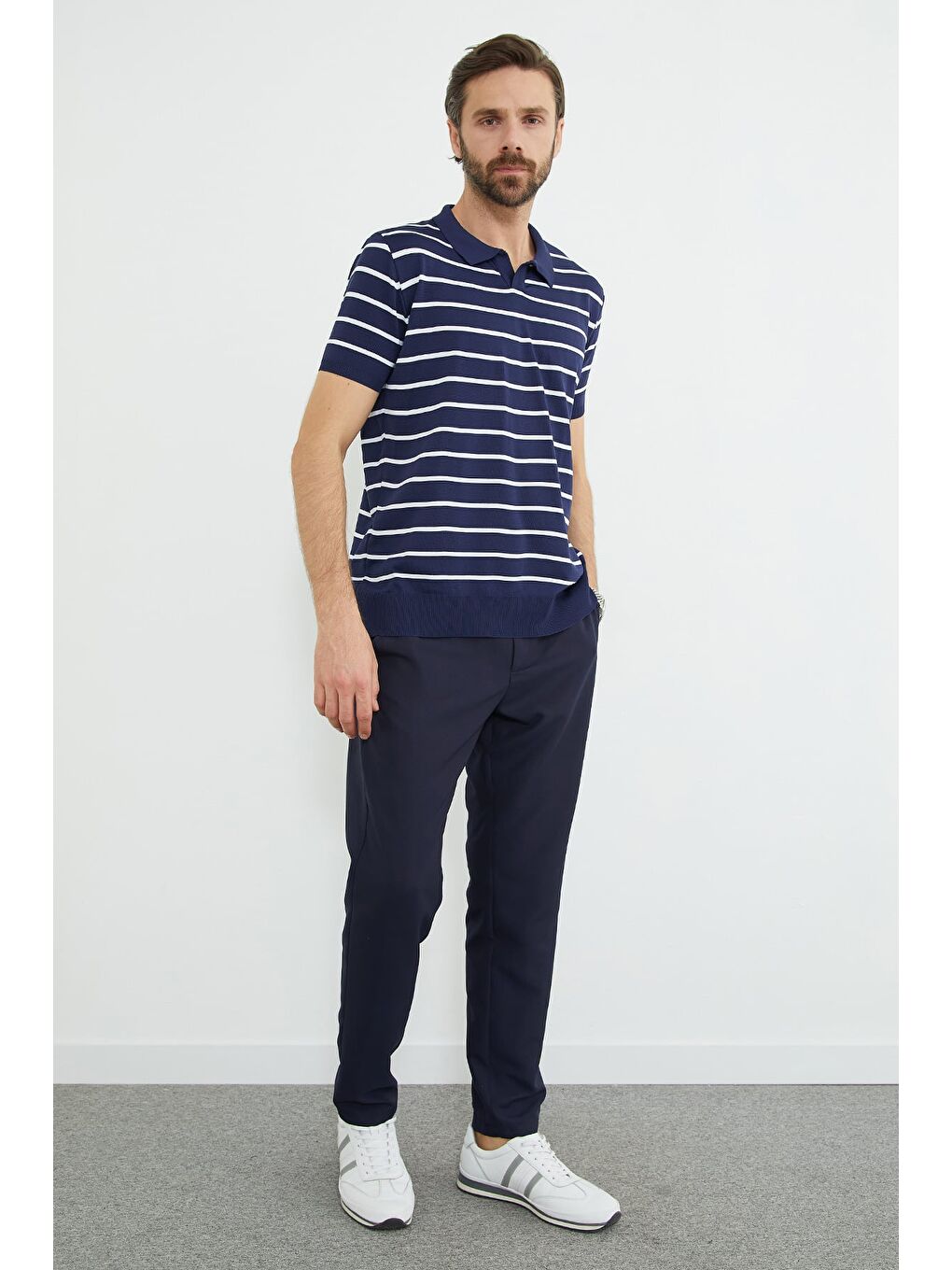 Lacivert Çizgili Apaş Yaka Triko Tişört-3