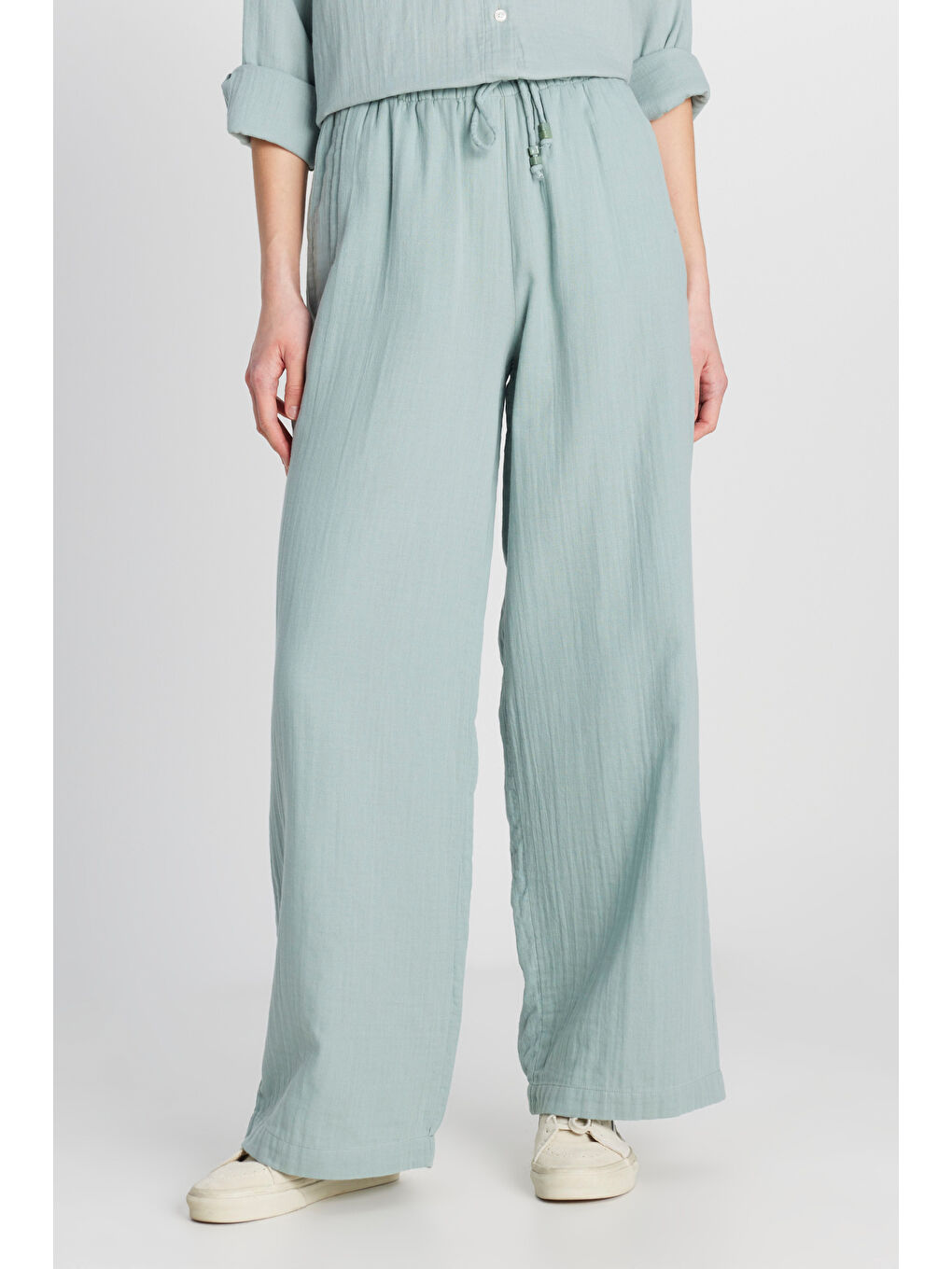 %100 Pamuk Regular Fit Normal Kesim Yüksek Bel Geniş Paça Müslin Desenli Yeşil Pantolon-2