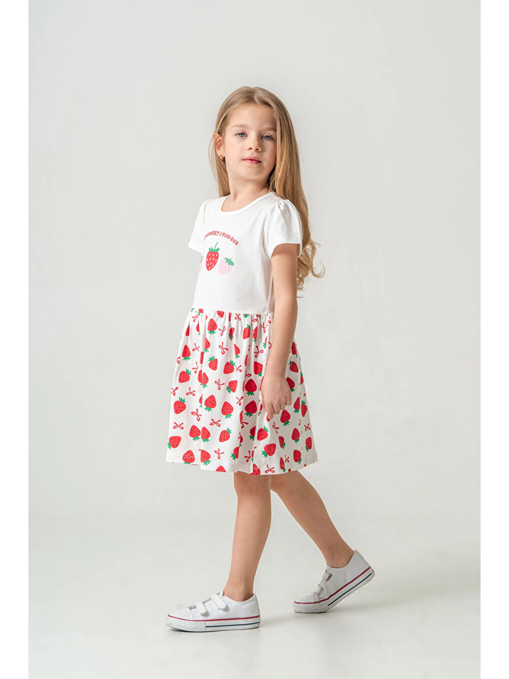 Ekru Çilek Baskılı Kız Çocuk Elbise 50973-2