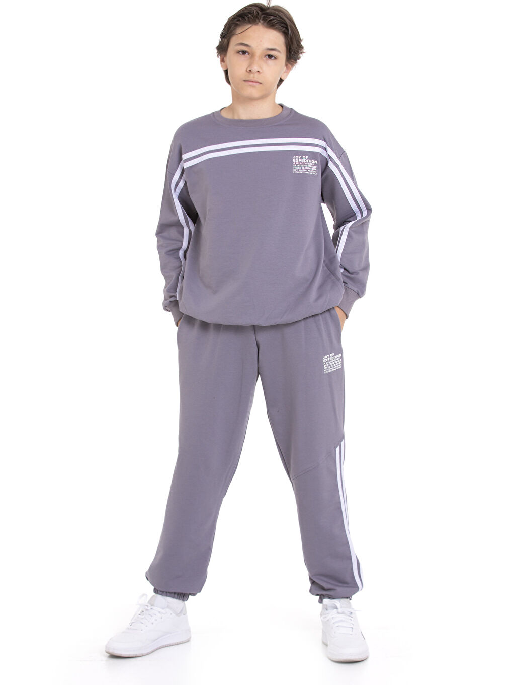 Gri Füme Şerit Detaylı Bisiklet Yaka Erkek Çocuk Basic Eşofman Takımı 21264