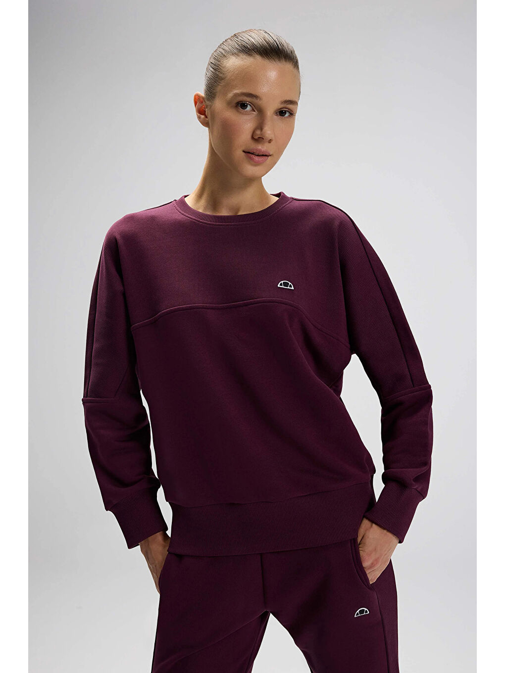 Bordo Logolu Pamuklu Regular Fit Bisiklet Yaka Kadın Sweat EF567-BRD