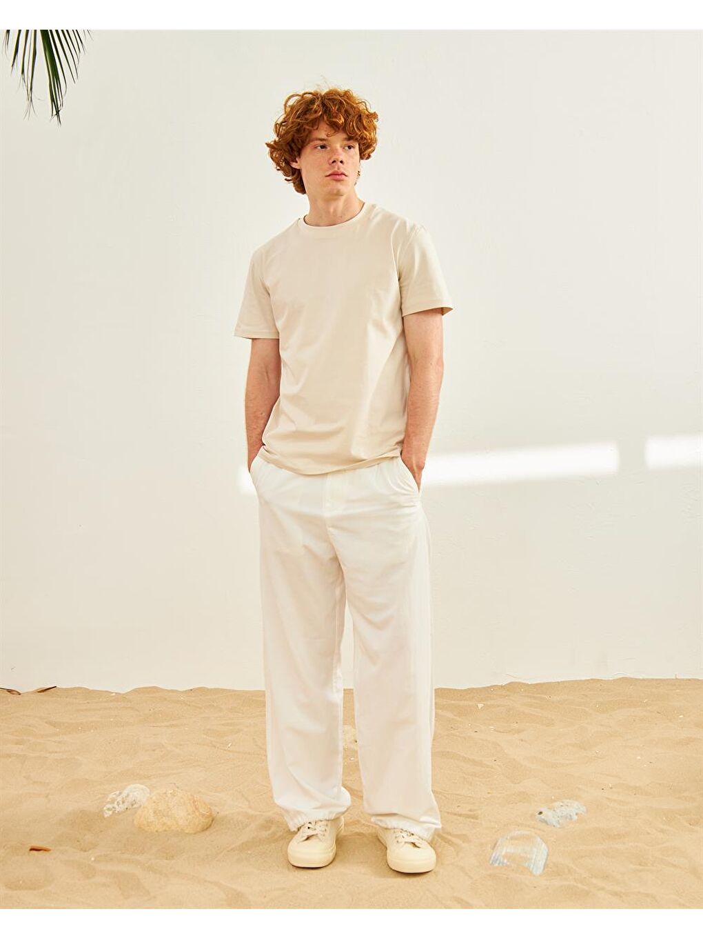 Erkek Basic %100 Pamuklu Bisiklet Yaka Tişört Bej-3