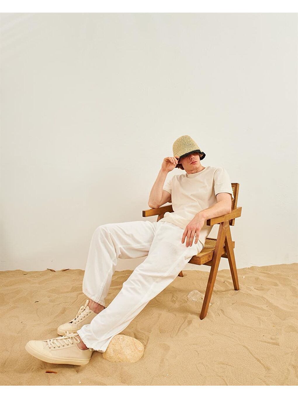 Erkek Basic %100 Pamuklu Bisiklet Yaka Tişört Bej-4