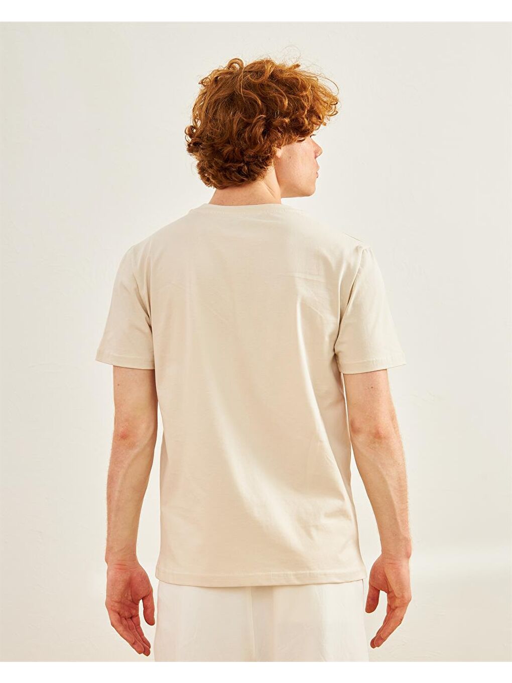 Erkek Basic %100 Pamuklu Bisiklet Yaka Tişört Bej-5