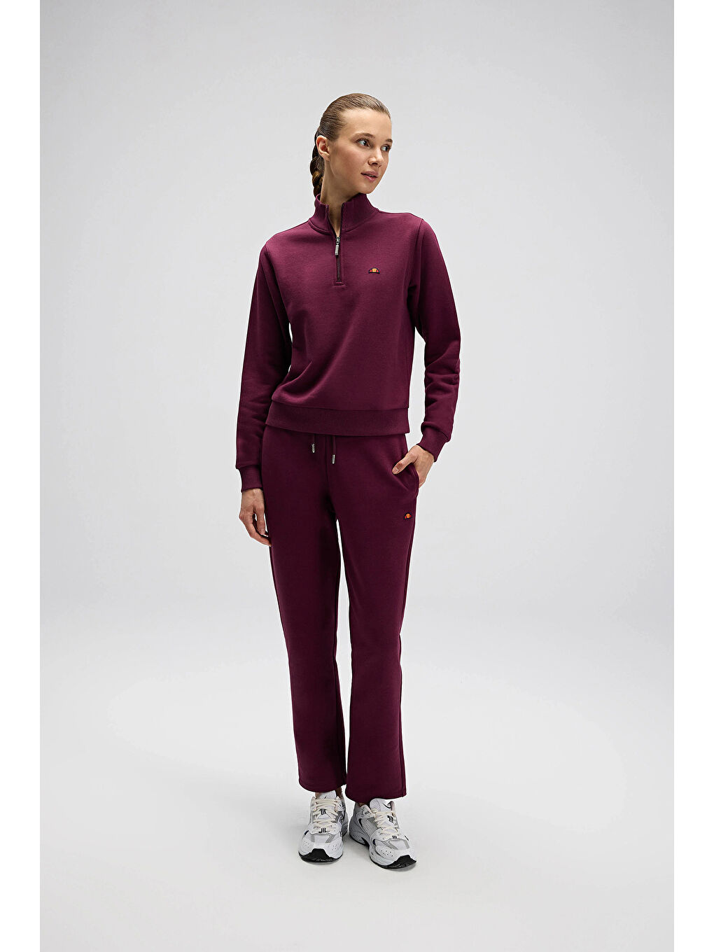 Bordo Pamuklu Regular Fit Yarım Fermuarlı Dik Yaka Kadın Sweat EF557-BRD-2