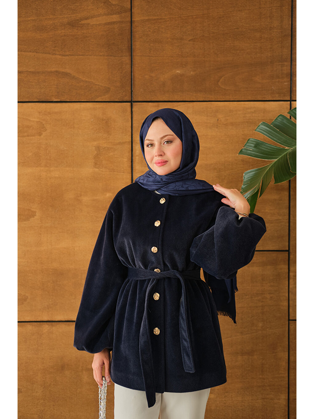 Kadın Beli Lastikli Tüylü Ceket Lacivert-1