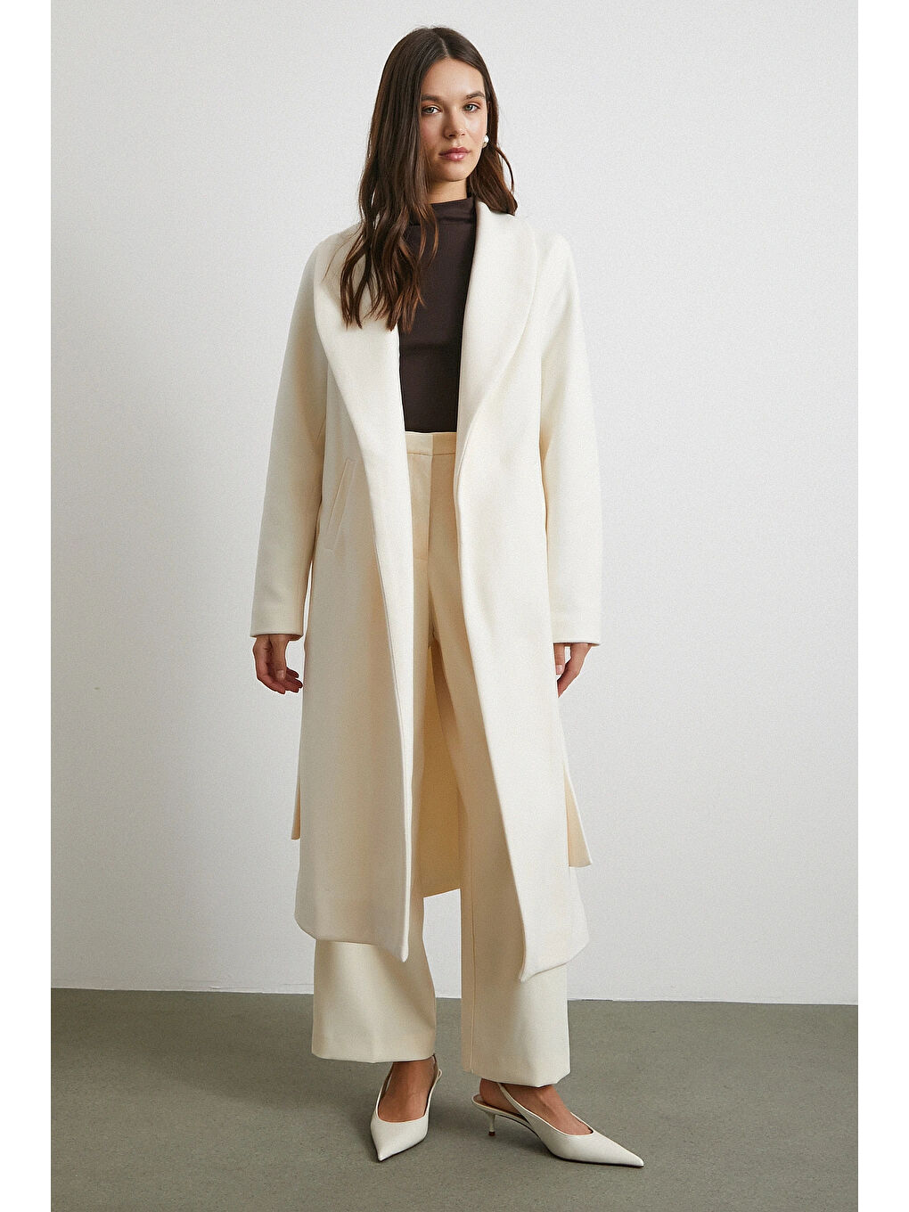 Kuşaklı Kaşe Kaban Ekru-2