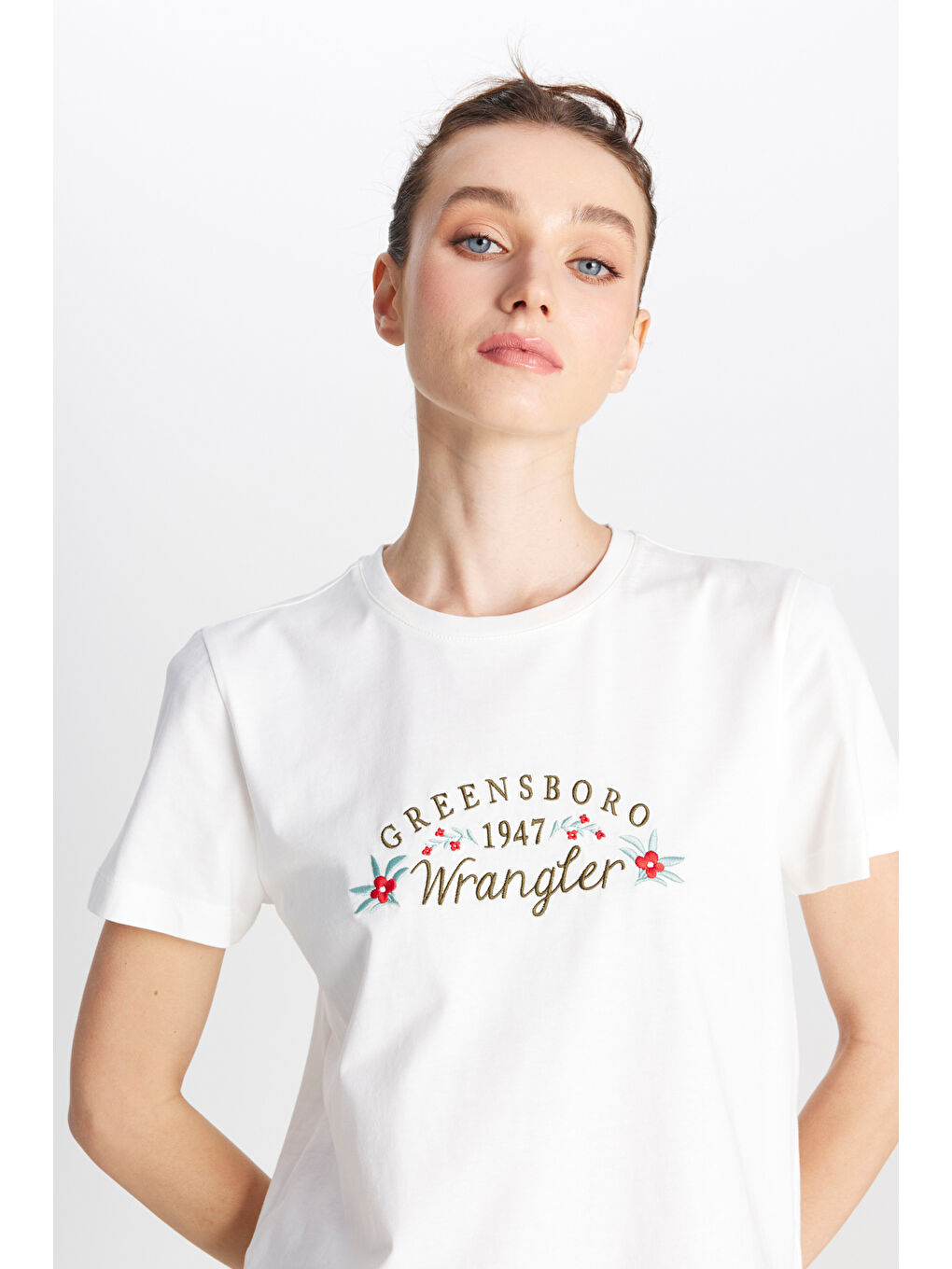 Regular Fit Normal Kesim Bisiklet Yaka %100 Pamuk Kırık Beyaz Tişört-3