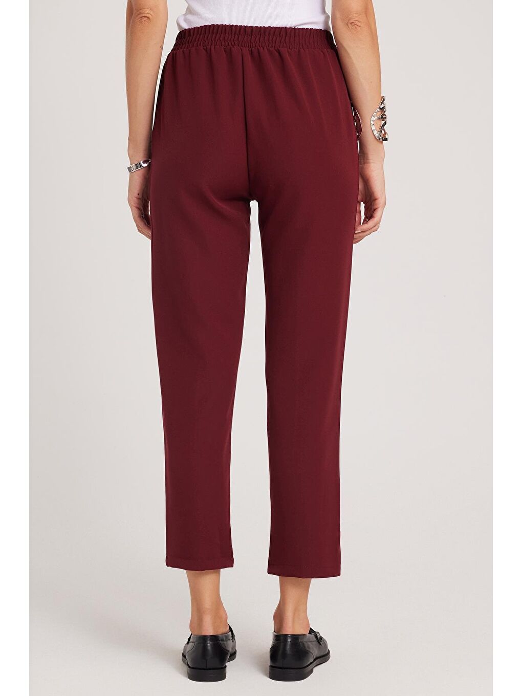 Kadın Relax Fit Rahat Kesim Yüksel Bel Düz Paça Beli Lastikli Bordo Pantolon-6