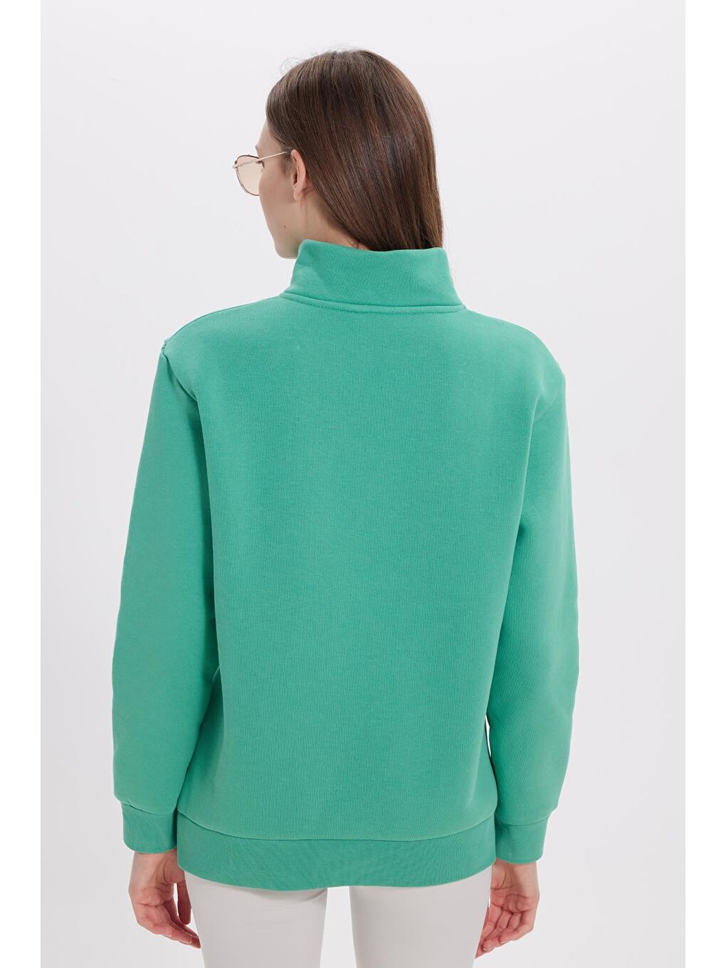 Kadın Relax Fit Rahat Kesim Pamuklu İçi Polarlı Yarım Fermuarlı Yeşil Dik Yaka Sweatshirt-5