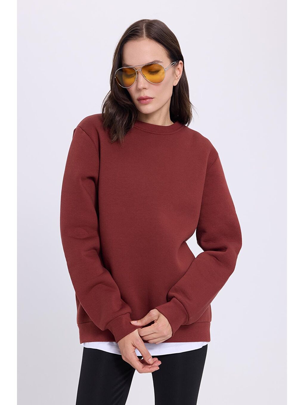 Kahverengi Kadın Oversize Geniş Kesim Pamuklu 3 İplik İçi Polarlı Basic Kiremit Bisiklet Yaka Sweatshirt-1