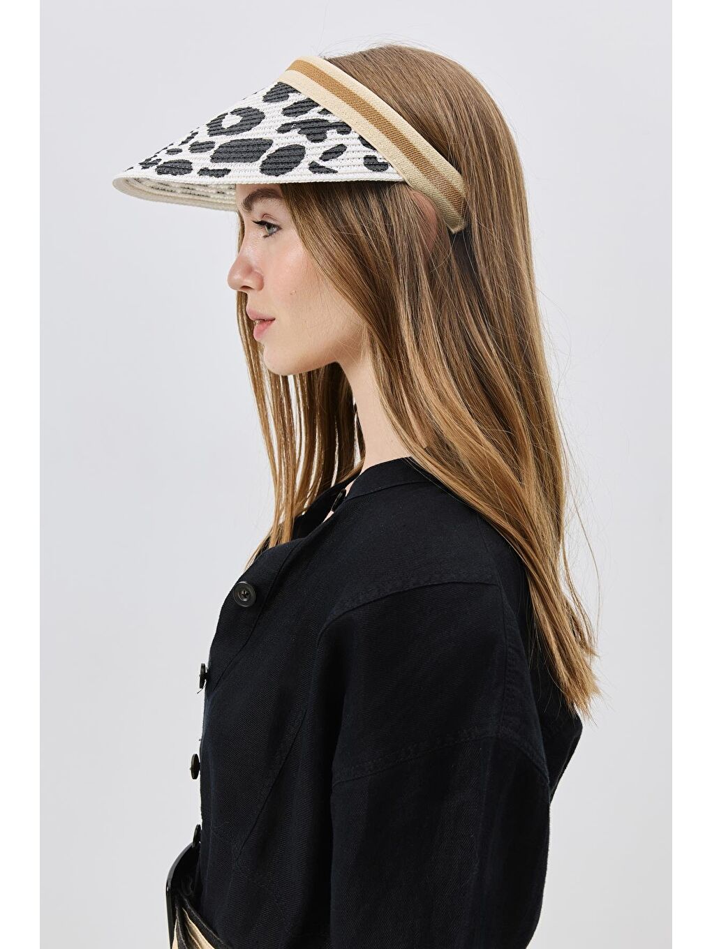 Leopar Desenli Hasır Vizör Şapka Y8209 Beyaz