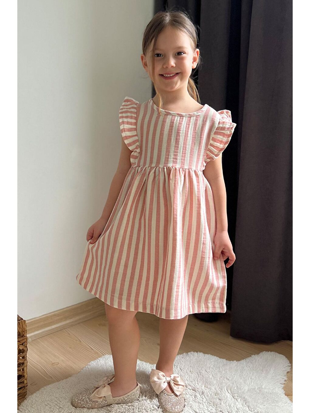 Kız Çocuk Elbise Arkası Düğme Detaylı Kol Kısmı Fırfırlı Ekru (3-8 Yaş)-2