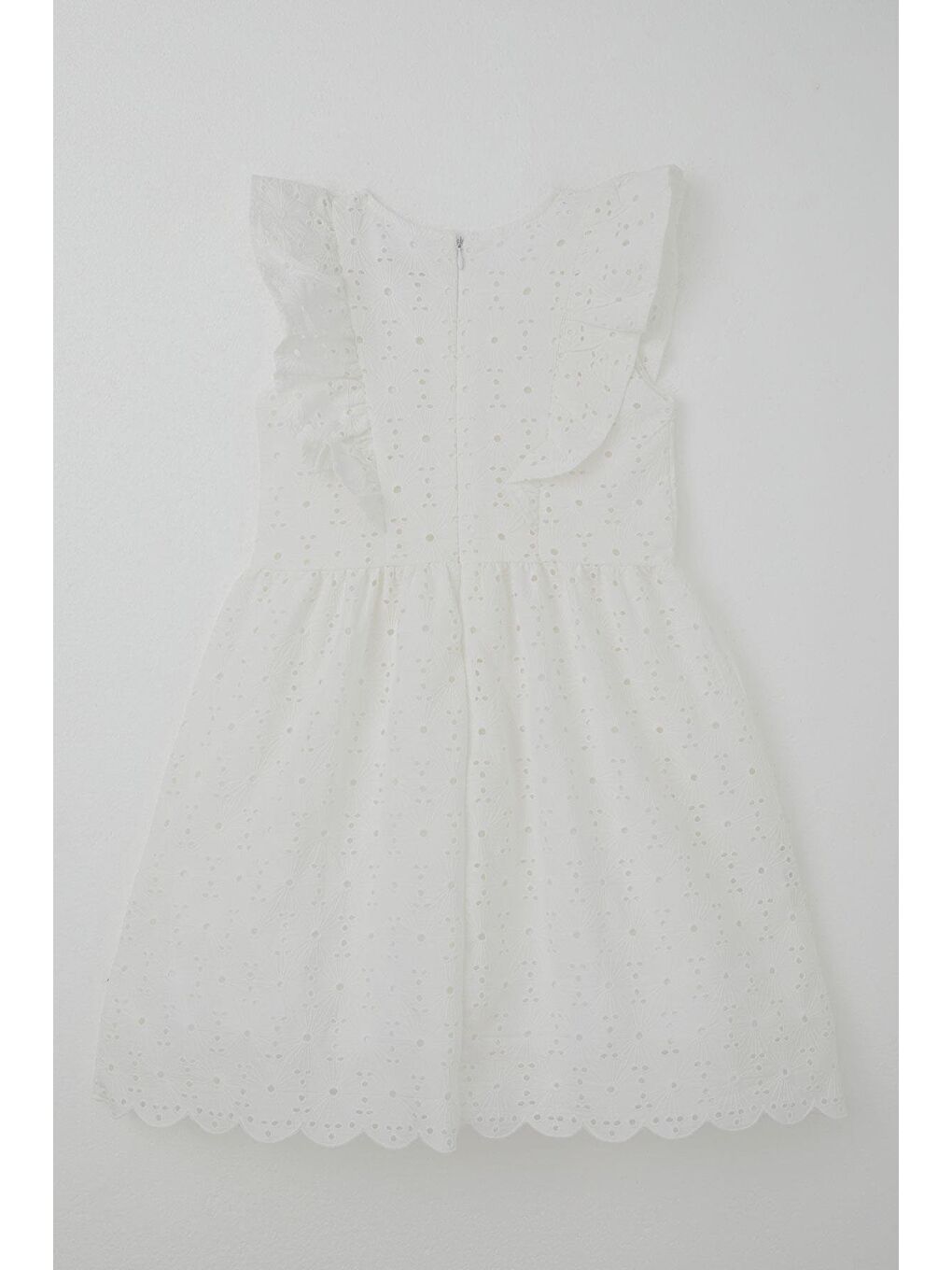Kız Çocuk Elbise Çiçek Nakışlı Güpürlü Fırfır Detaylı Arkası Fermuarlı Ekru (7-12 Yaş)-1