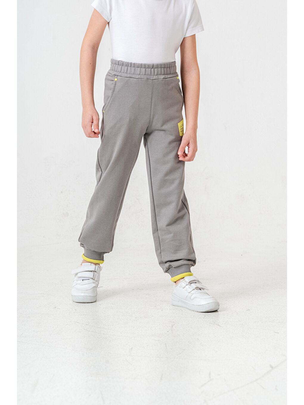 Gri Super Fast Baskılı Cep Kenarı Rivetli Erkek Çocuk Eşofman Altı-3