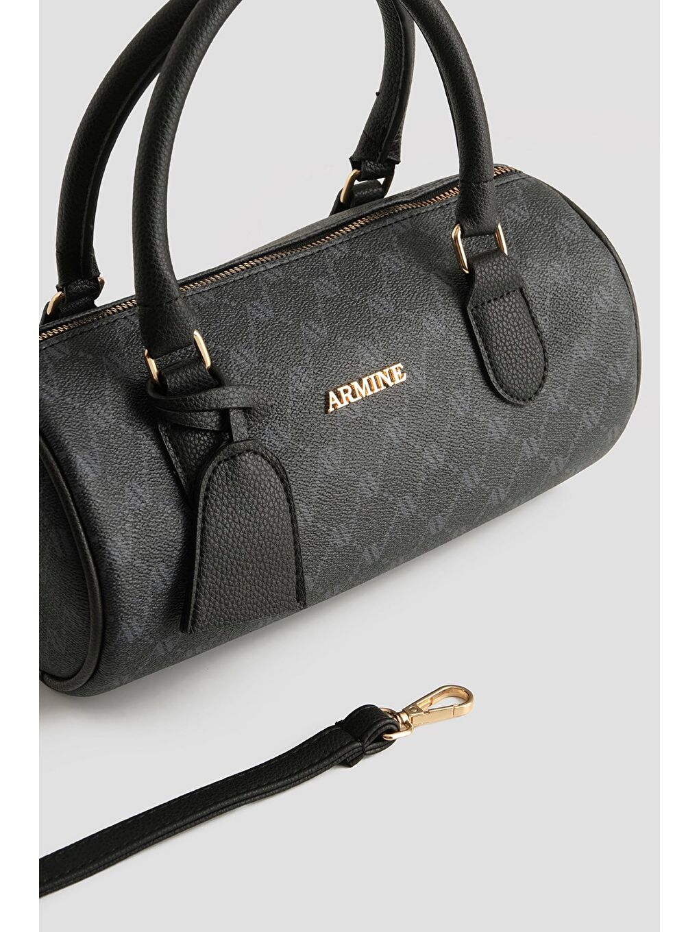 Noktalı Çanta Siyah-1