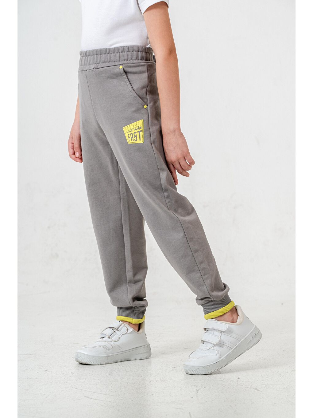 Gri Super Fast Baskılı Cep Kenarı Rivetli Erkek Çocuk Eşofman Altı-5