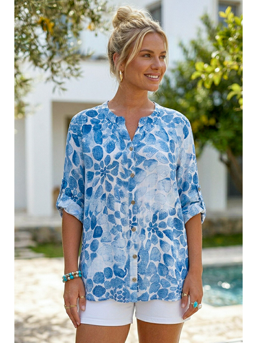 Beyaz-Mavi Hakim Yaka Düğmeli 3/4 Kol Yırtmaçlı Casual Pamuklu Oversize Dokuma Gömlek 73 60-4