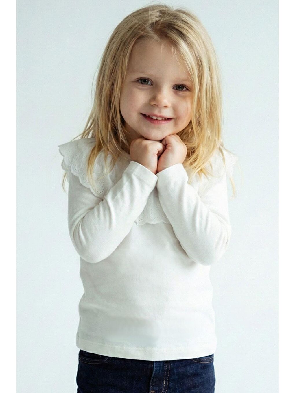 Kız Çocuk Uzun Kollu Tişört Yaka Kısmı Güpür Detaylı Nakışlı Ekru (2-6 Yaş)-1