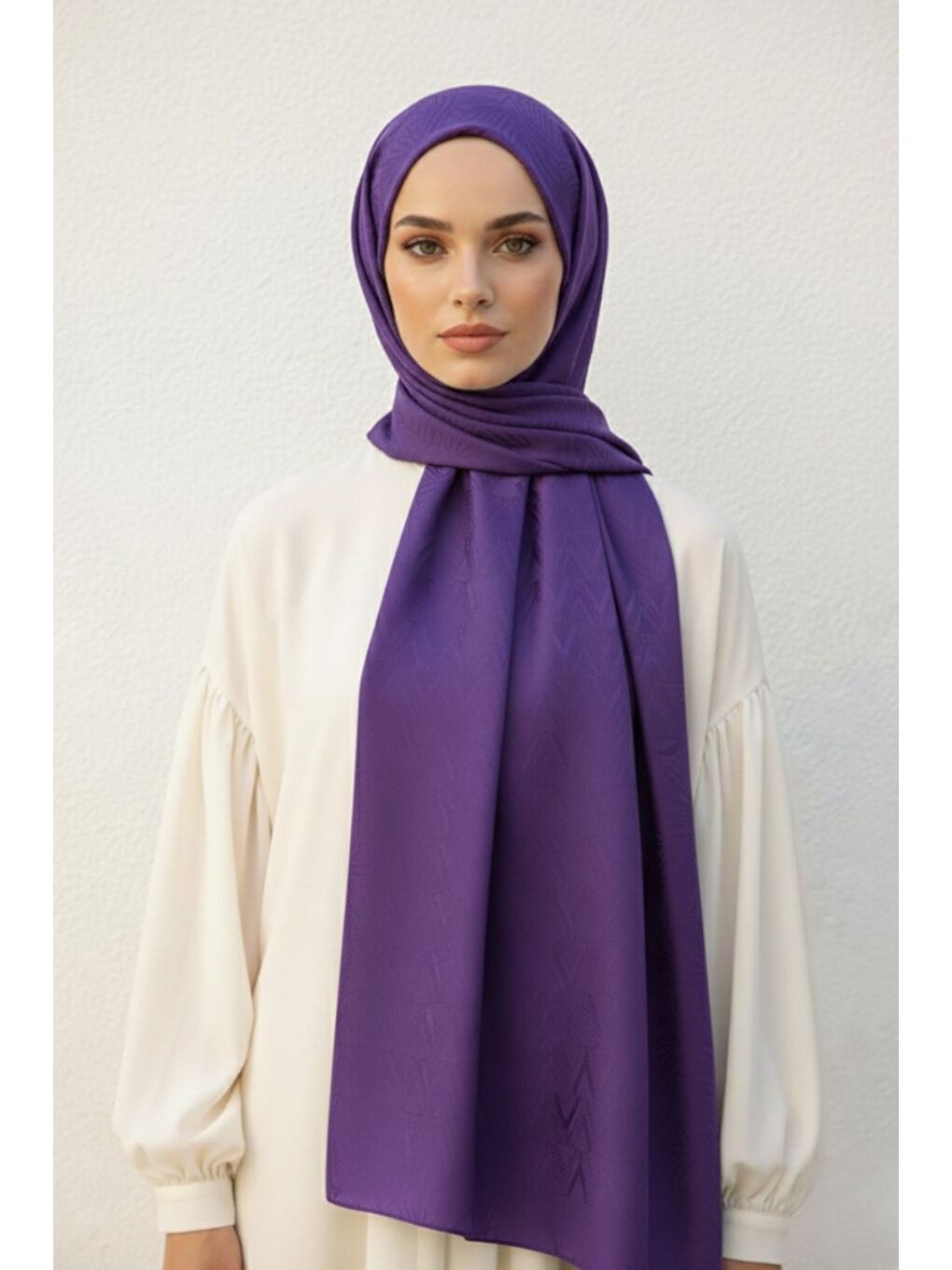 & YAQA Filigran Desenli Jakarlı Mor Şal