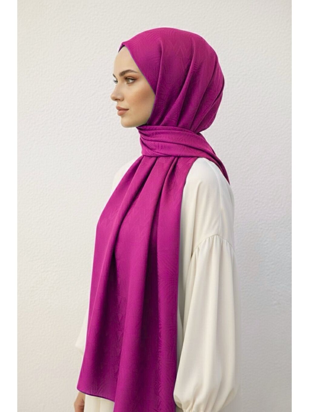 & YAQA Filigran Desenli Jakarlı Fuşya Şal-1